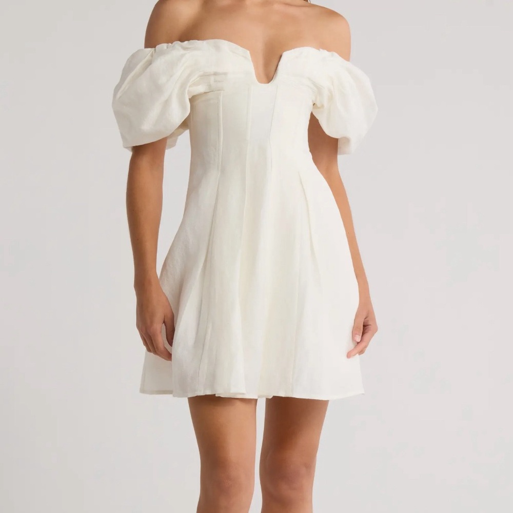 Cult Gaia Lissett Dress in White Size: XS